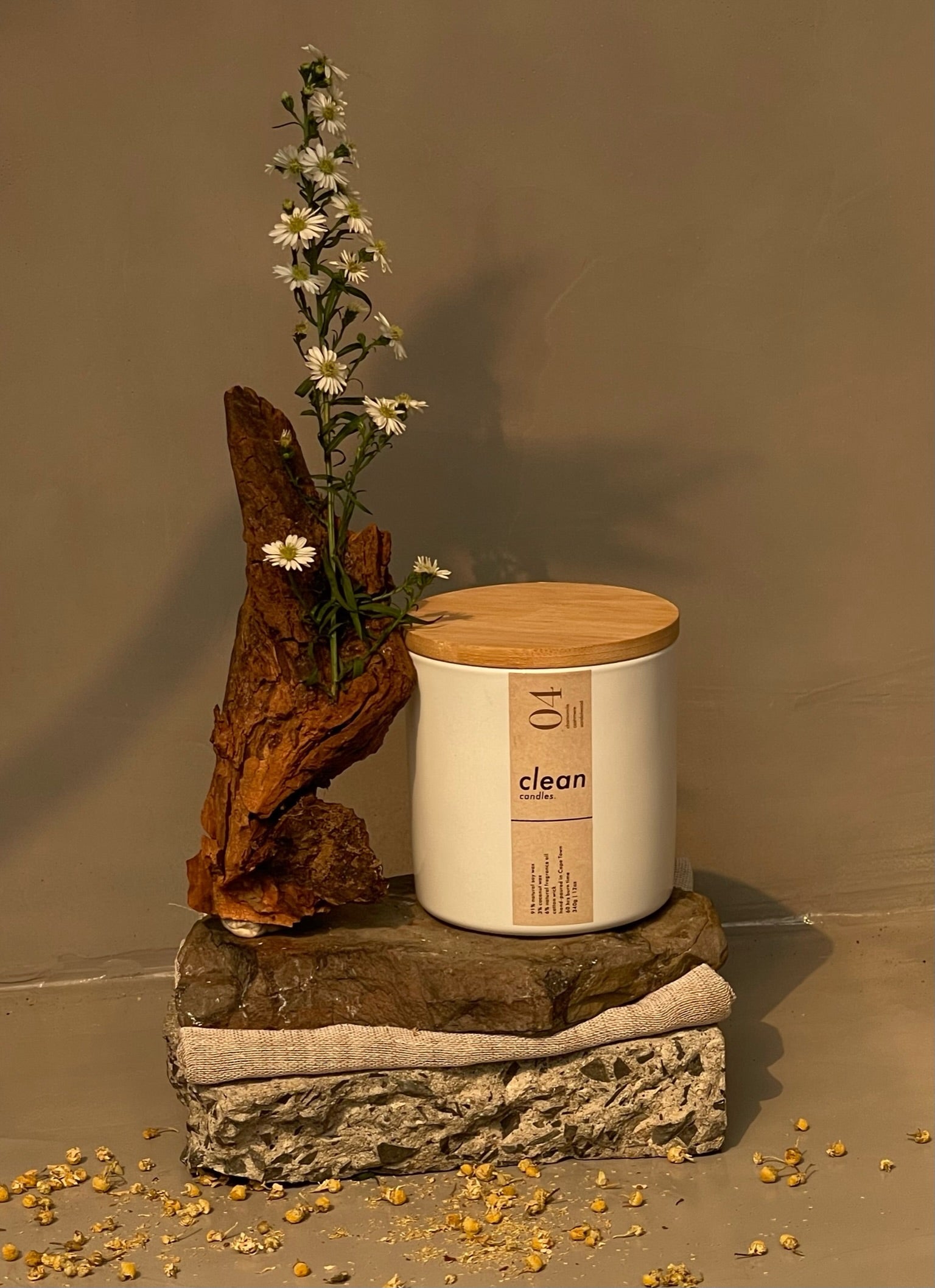 04 THULA CALM – Clean Candles